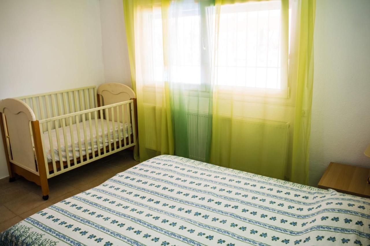 ניאה אירקליה Villa Vave מראה חיצוני תמונה